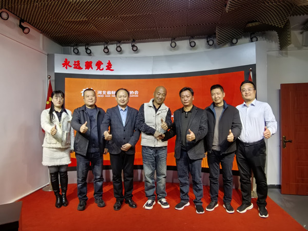 69099c54d96d8.jpg 69099c54d96d8.jpg